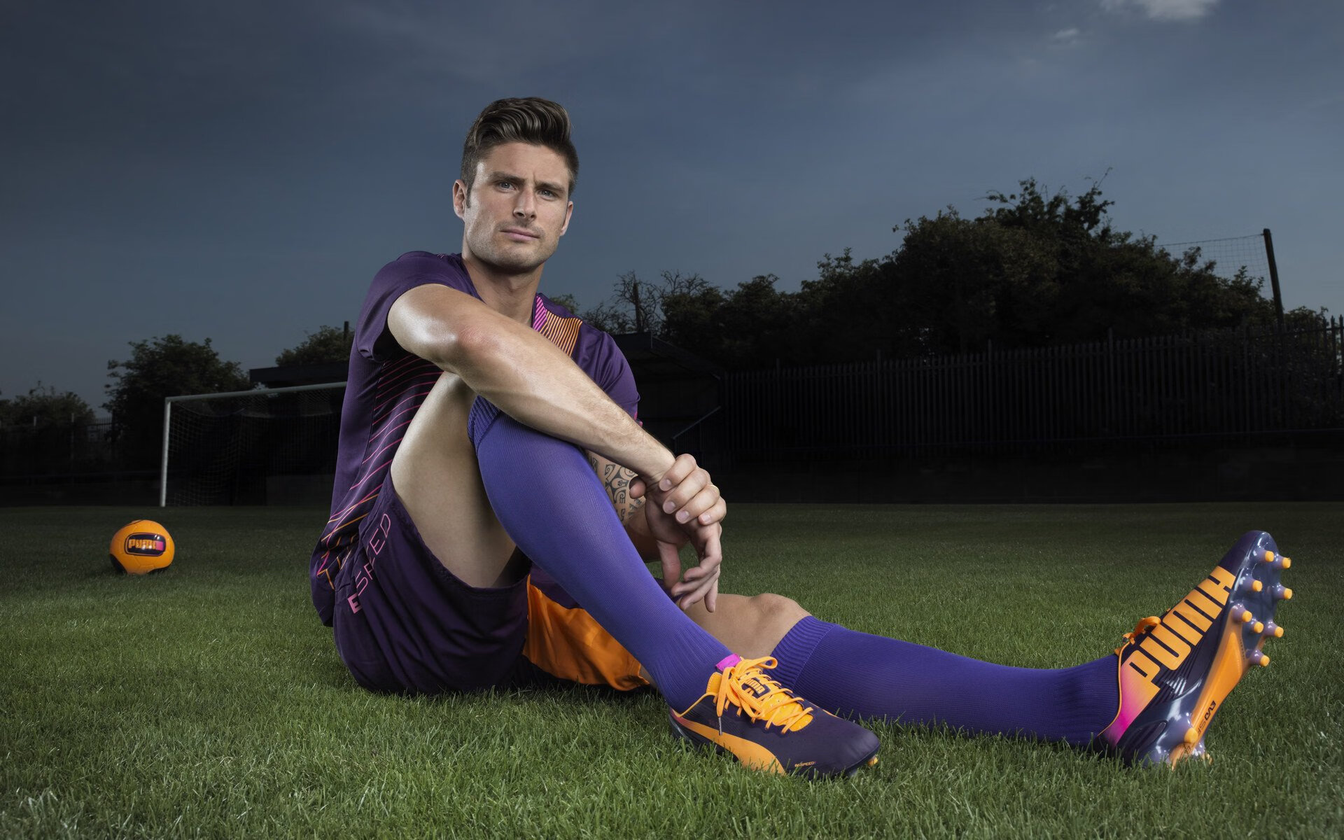 《玩家热议:最具人气的英雄或角色是谁?》,游戏人气角色排名