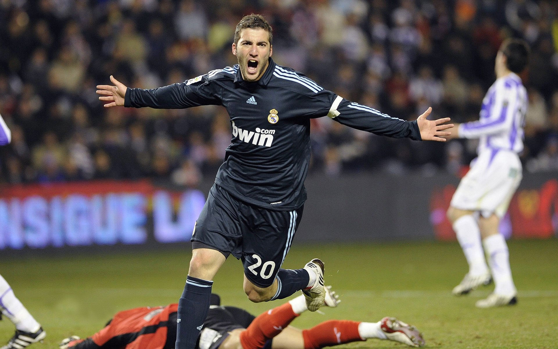 意甲快速反击：秒秒钟突破对手！，意甲强吗